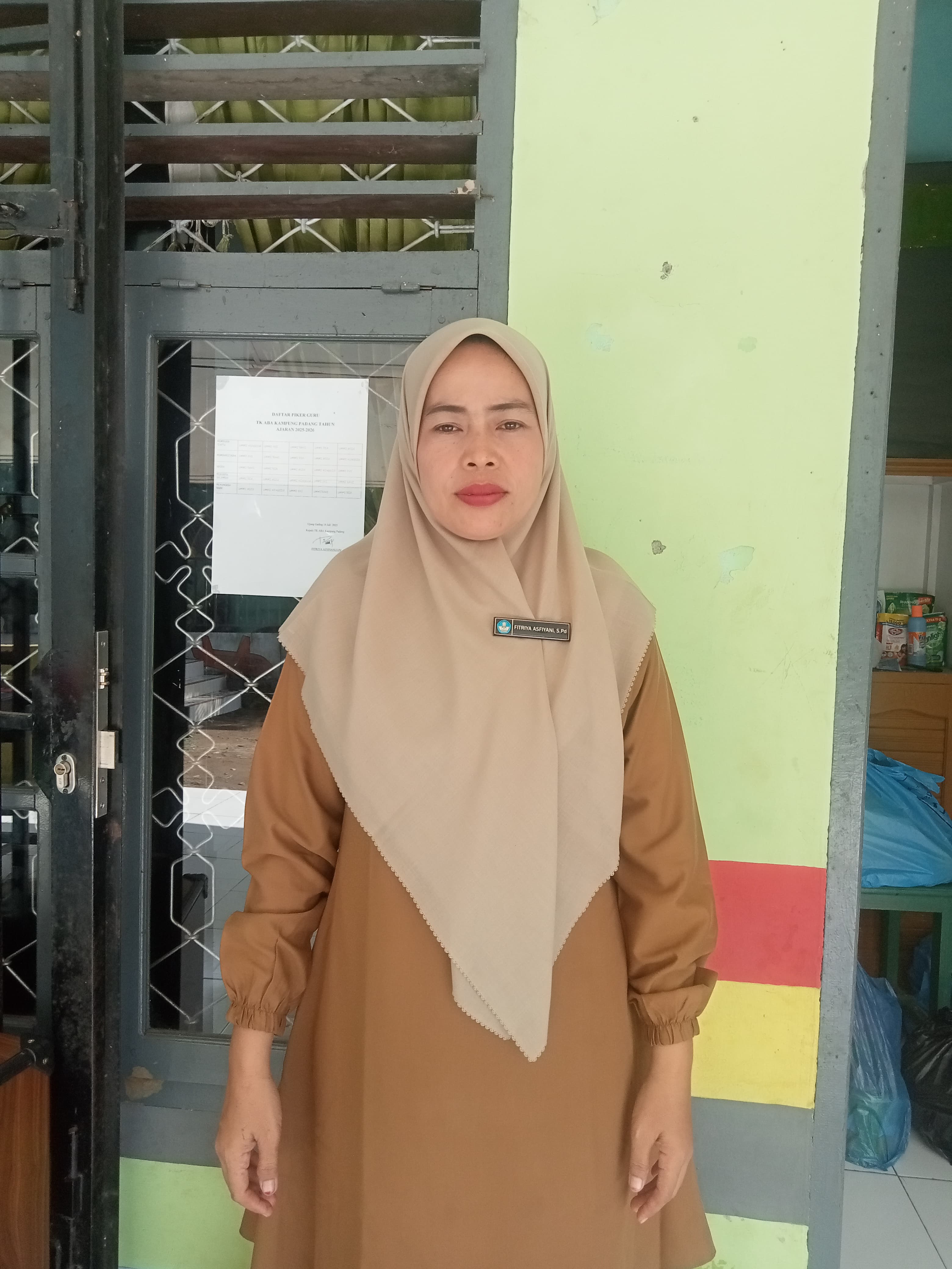 kepala sekolah